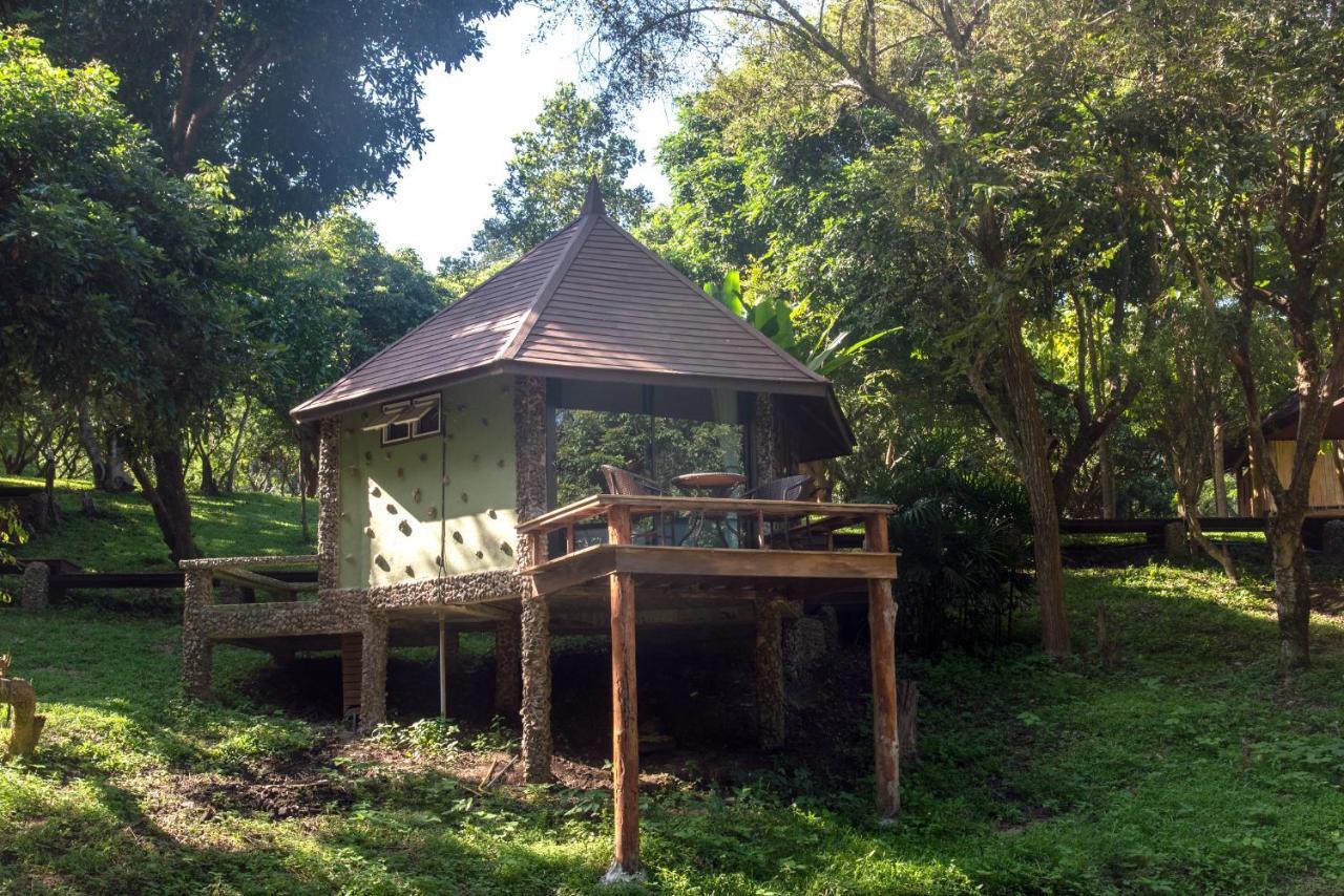 Tawan Riverside Mae Wang Exterior photo