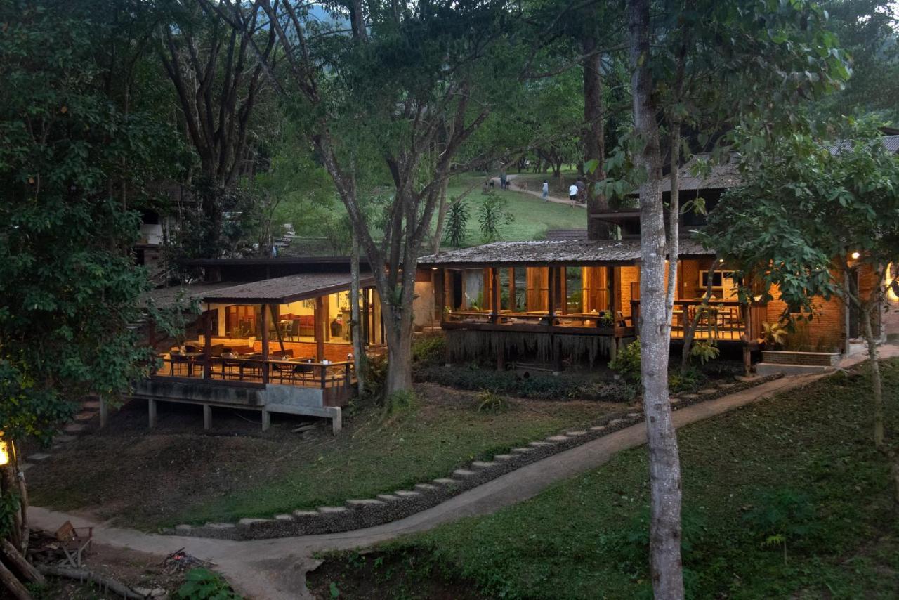 Tawan Riverside Mae Wang Exterior photo